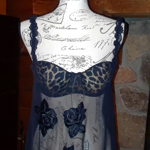 Victoria's Secret babydoll shortie - Picture 2 of 8